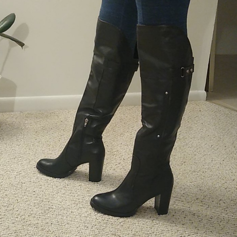Boots - Picture 1 of 3
